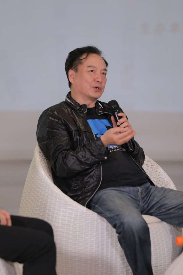 当代文学创作与出版高端访谈在广西桂林举行