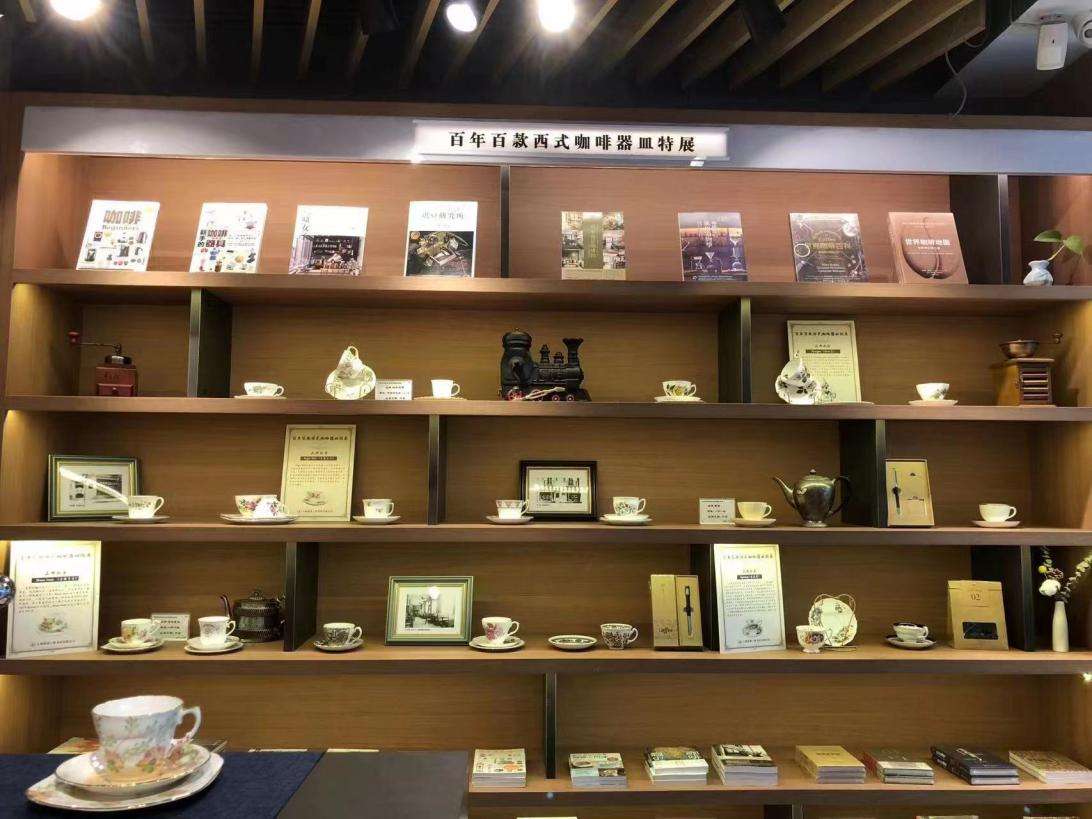 申城书店咖香四溢，80家书店开启150项咖啡文化活动