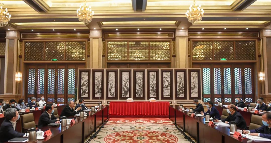 北京·青海工作座谈会在京举行