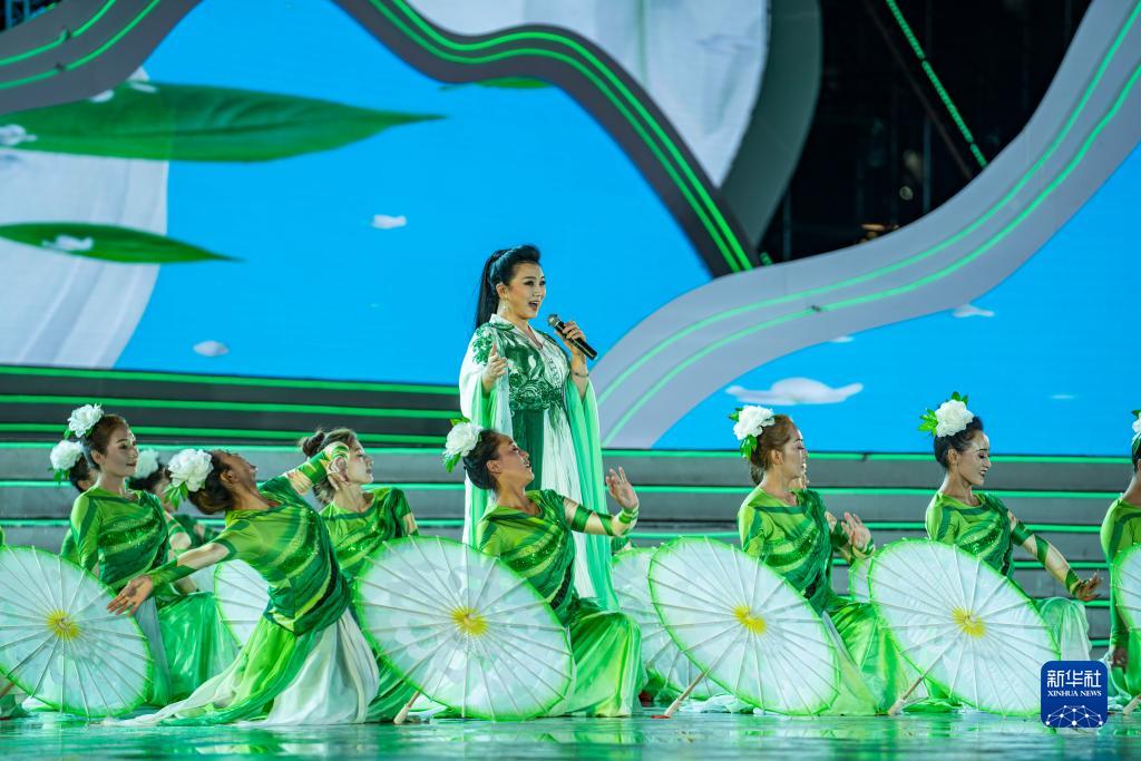 第五届中国西藏旅游文化国际博览会开幕