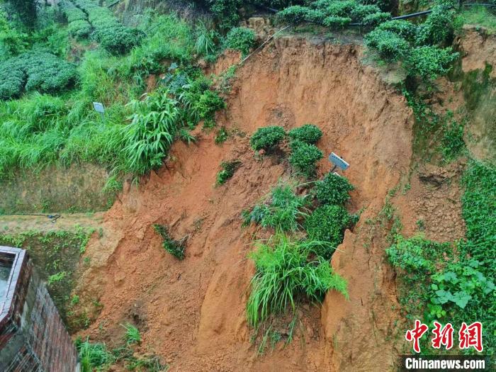 广西“龙舟水”期间突发21起地灾 17人成功避险