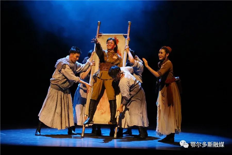 第十四届全国舞蹈展演在鄂尔多斯市开幕