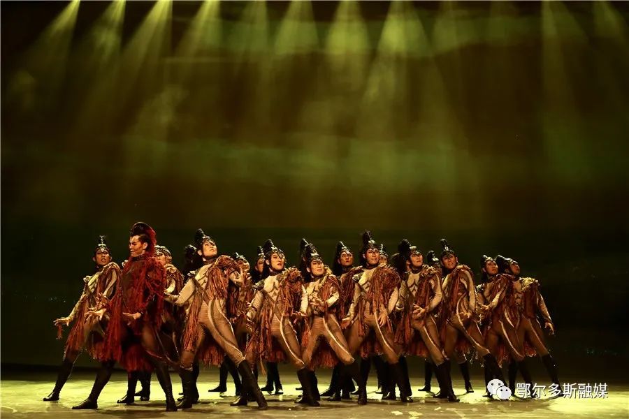 第十四届全国舞蹈展演在鄂尔多斯市开幕