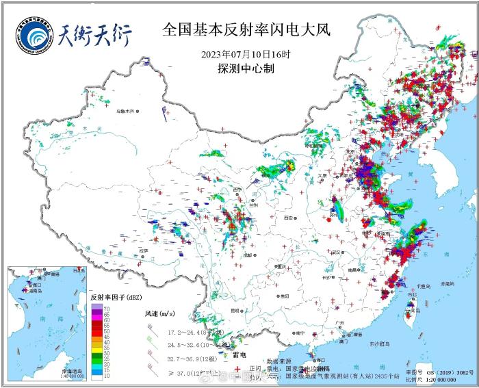 “空姐和乘客被甩到天花板！”飞机颠簸惊魂，国航回应