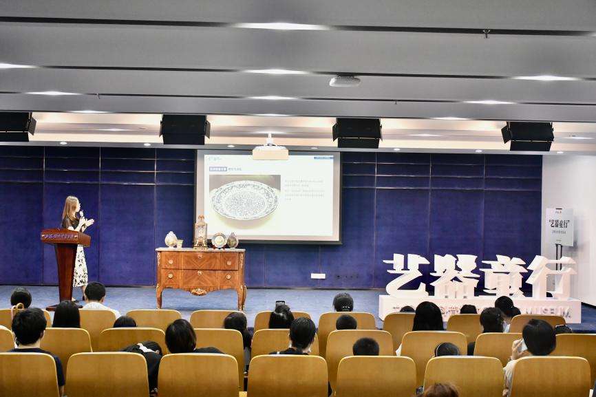 上海对外经贸大学：大学博物馆向社区敞开，搭建校内外美育平台