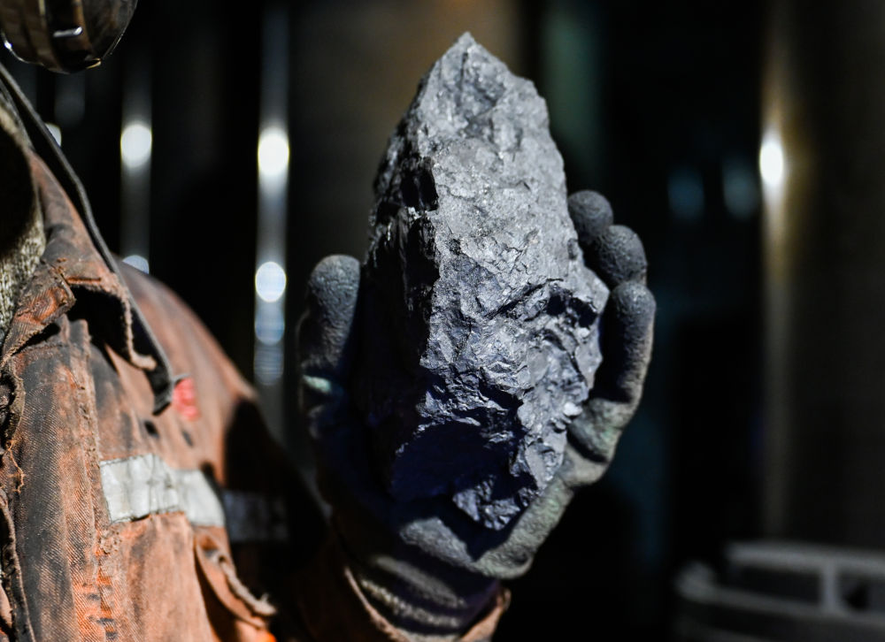 新华全媒+ | 一块煤的“低碳”之旅