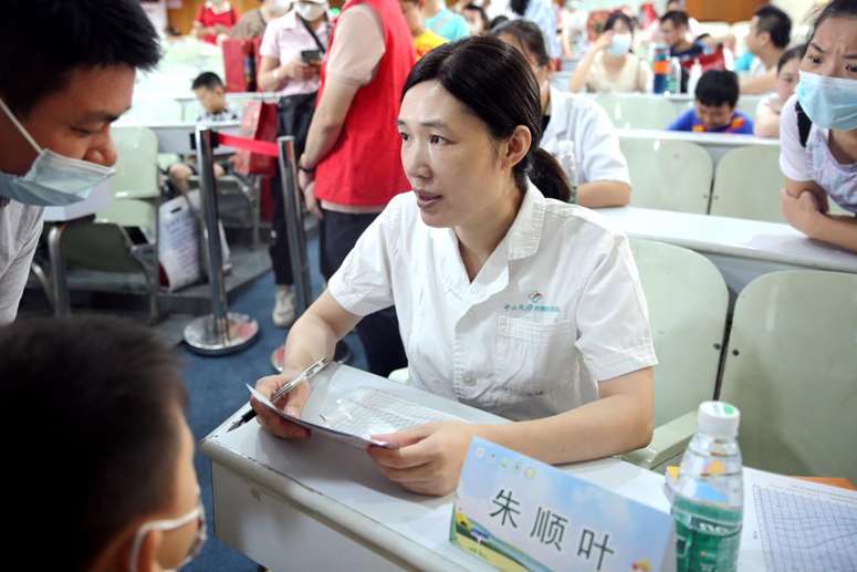 “中国儿童生长发育健康传播行动—广州站”义诊活动启动