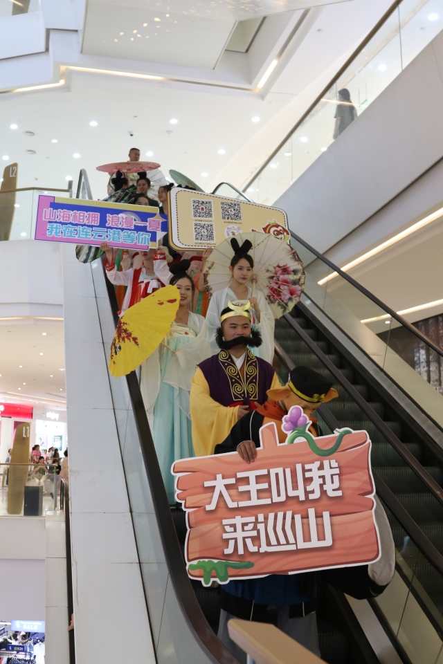 修炼“内功” 让更多头回客成为回头客——港城夏日旺季旅游系列观察(下篇) 修炼“内功” 让更多头回客成为回头客——港城夏日旺季旅游系列观察(下篇)