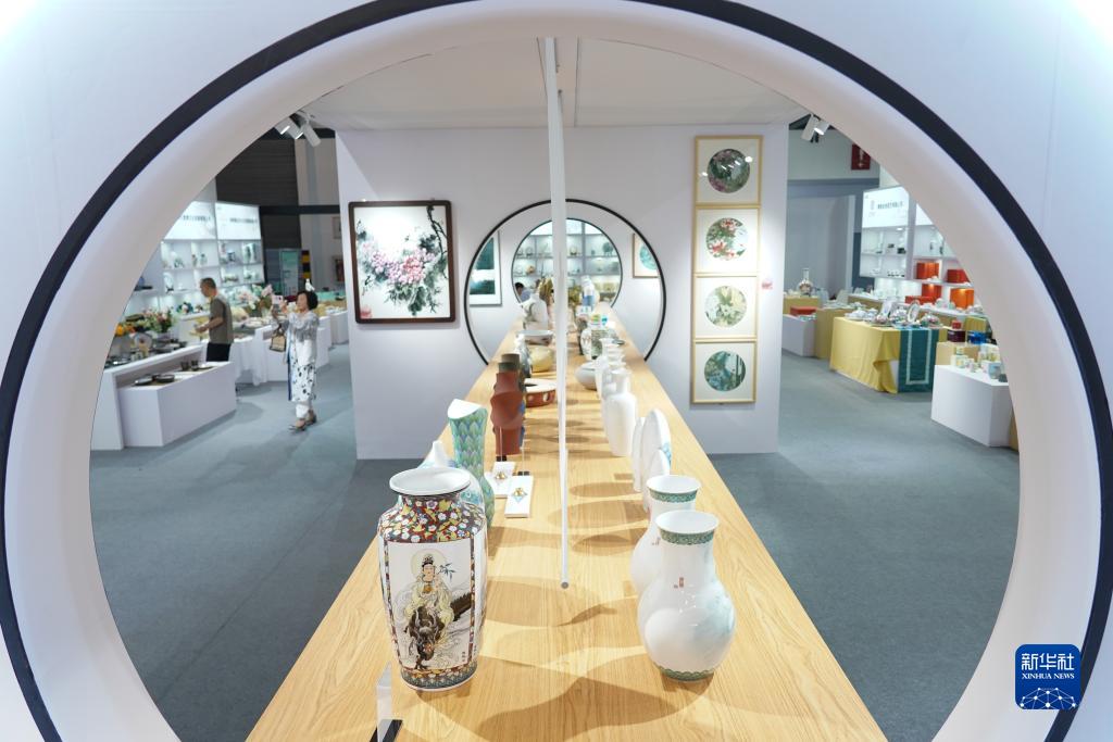 2023中国（北京）国际精品陶瓷展览会在京举行