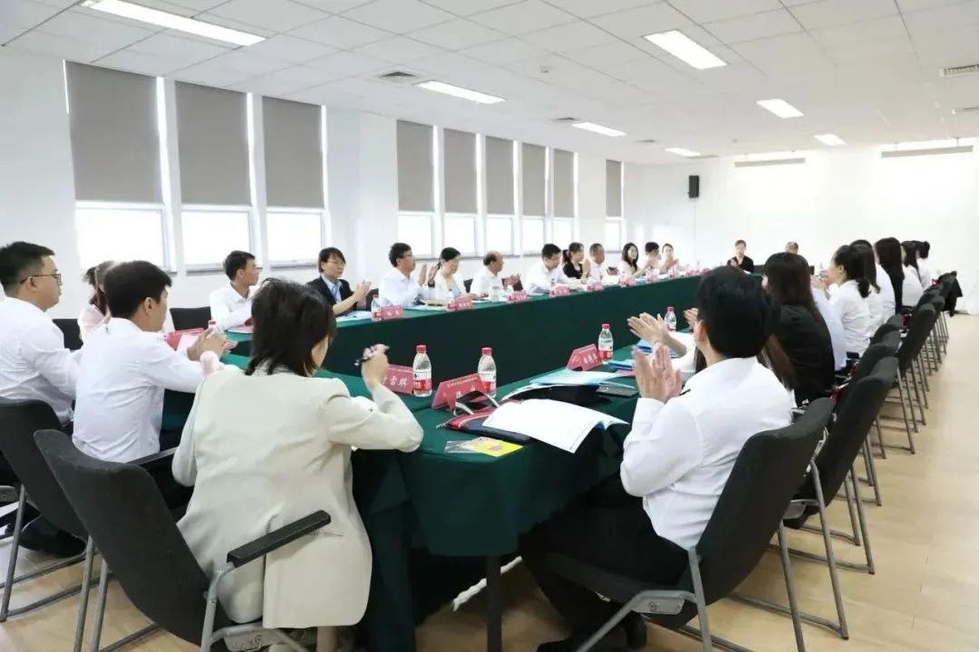 聚焦·代表心声 | 凝心聚力谋发展！大兴区工会第五次代表大会各代表团开展分团讨论