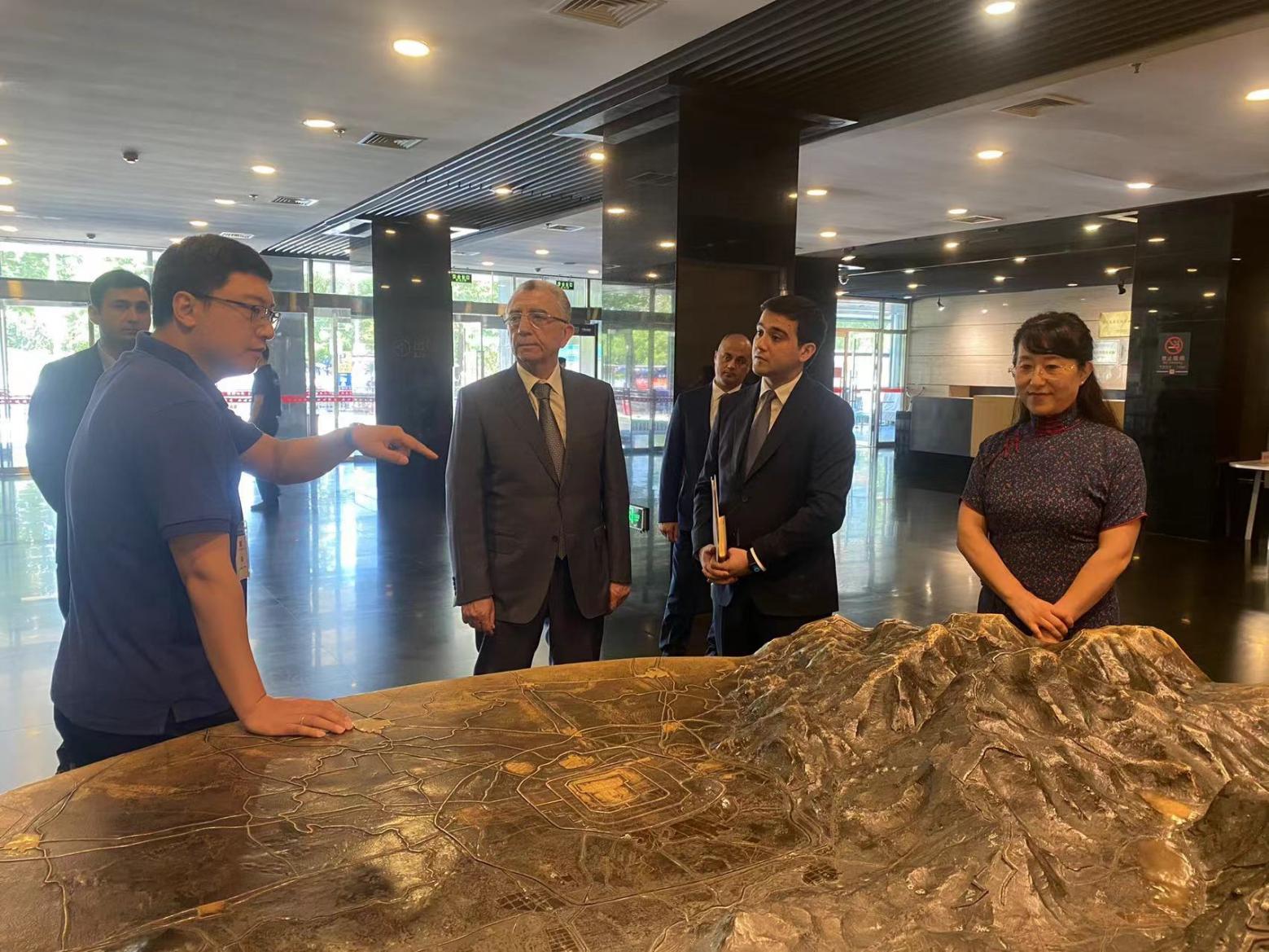 阿塞拜疆巴库市代表团到访北京市规划展览馆 阿塞拜疆巴库市代表团到访北京市规划展览馆