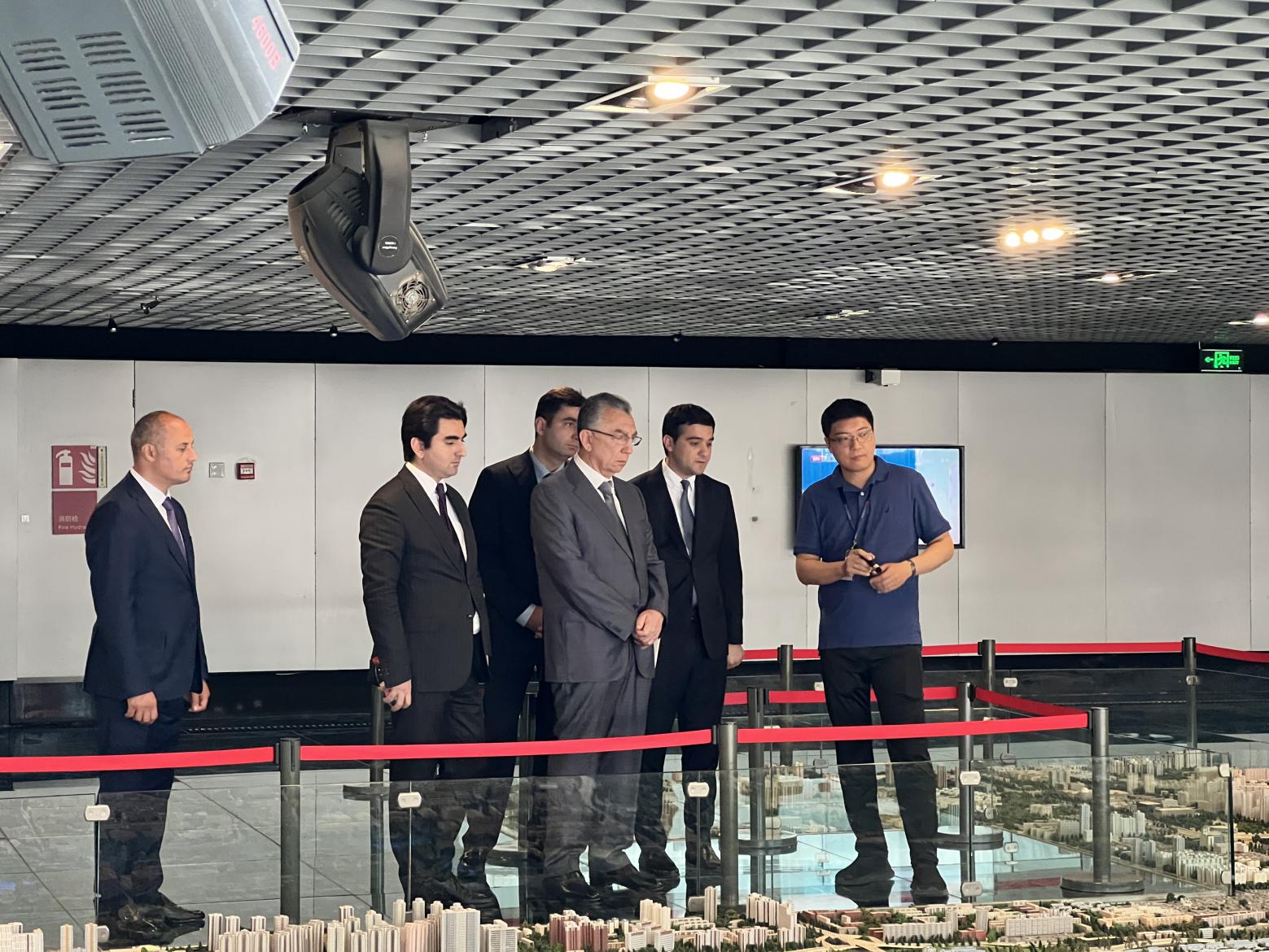 阿塞拜疆巴库市代表团到访北京市规划展览馆 阿塞拜疆巴库市代表团到访北京市规划展览馆