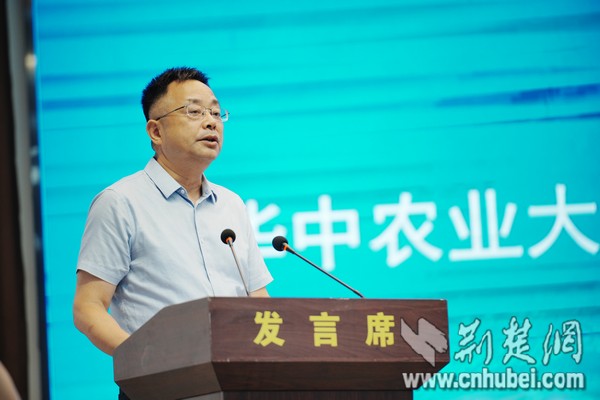 社科专家学者齐聚许家冲 共话乡村振兴