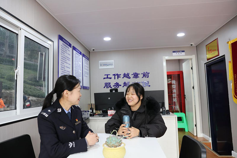 红岩无声警务室：让法治照亮“无声世界”