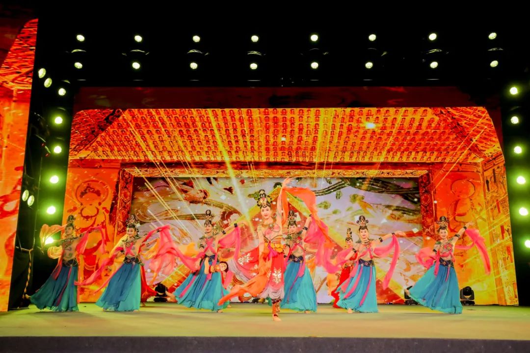 “城之源 都之始 河之端·2023文明西城从历史走来”暨纪念北京建都870周年主题晚会举办 西城区重磅发布“文明西城118战略”
