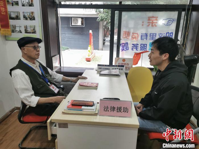 “仗义执言”26载 江西九旬抗美援朝老兵法律援助暖民心
