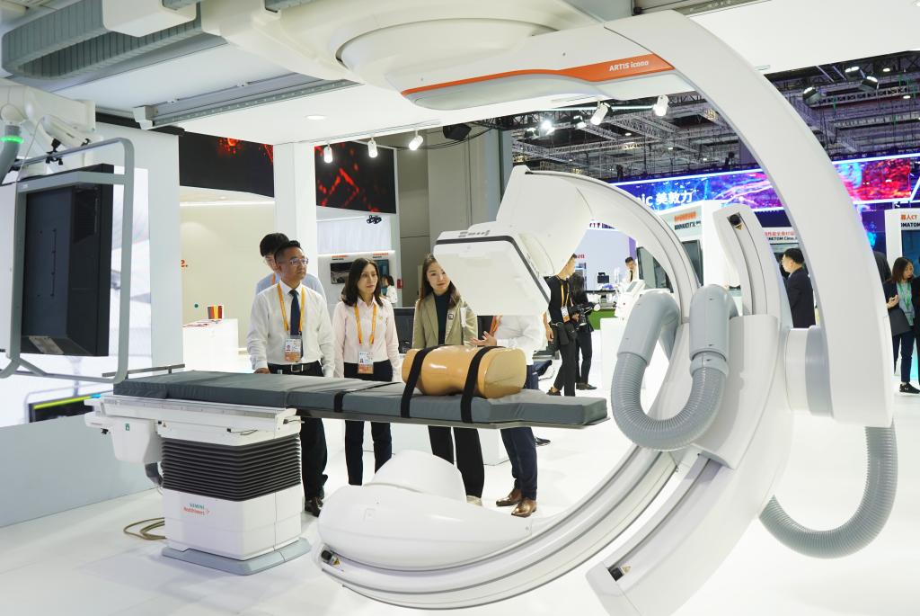 "上海虹桥国际进口商品展销有限公司副总经理朱菁说.