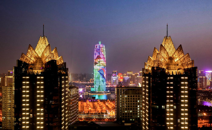 为加快郑州国家中心城市现代化建设凝聚强大力量
