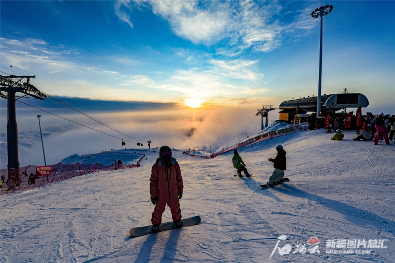 滑粉雪、赏日落，感受阿勒泰冬日风情