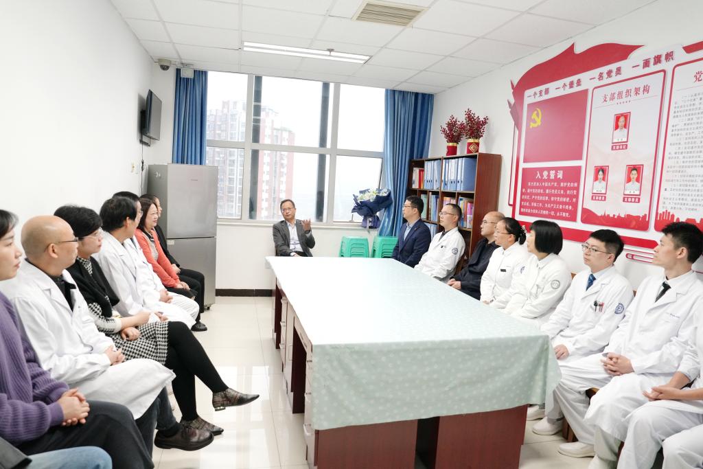 江津首个血管外科在重庆大学附属江津医院投入运行