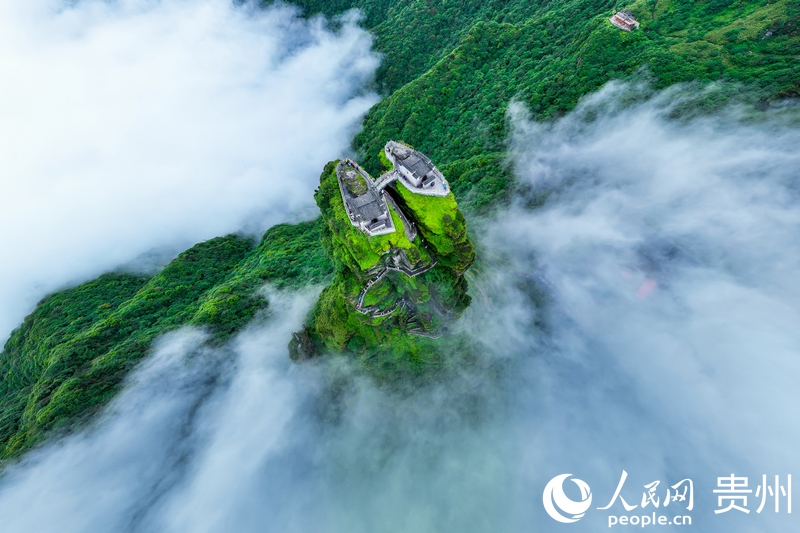 贵州：推动文旅深度融合 打造世界级旅游目的地