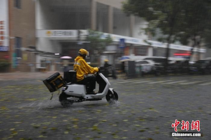 多地降水量破4月历史纪录，华南的雨还要下多久？