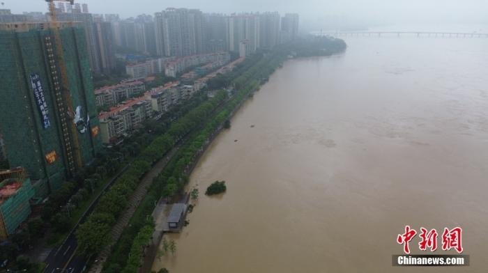 多地降水量破4月历史纪录，华南的雨还要下多久？
