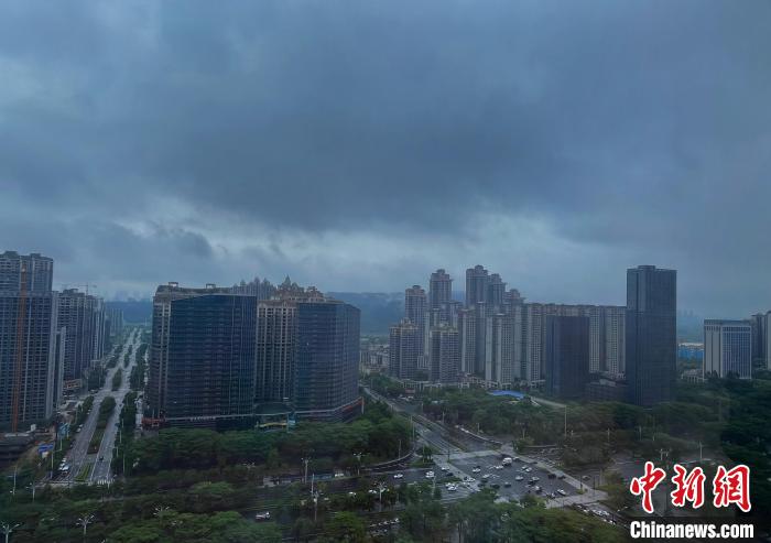 广西降雨内涝致多人被困 未来三天强降雨仍将持续