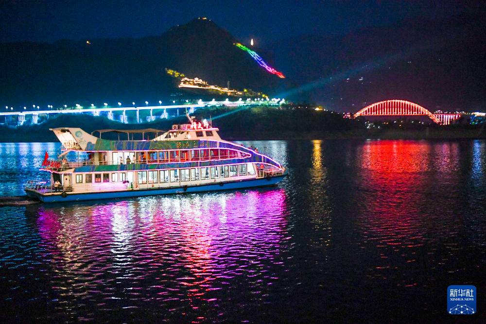 重庆巫山：丰富旅游产品供给 推动旅游业高质量发展