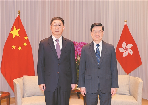 率广西代表团访问香港的自治区党委书记刘宁会见香港特别行政区行政