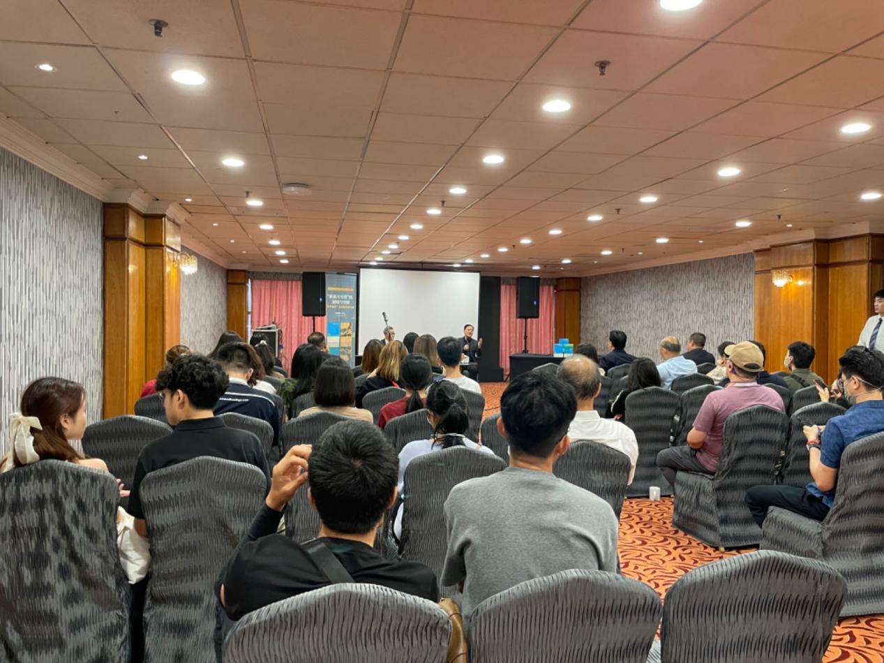 “文学桂军”下南洋探讨“新南方写作”