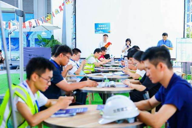 广西住建系统“安康杯”竞赛在南宁举行