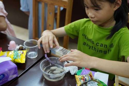 广西工商职院学子赴凌云县描绘多彩乡村(图2) 广西工商职院学子赴凌云县描绘多彩乡村(图2)