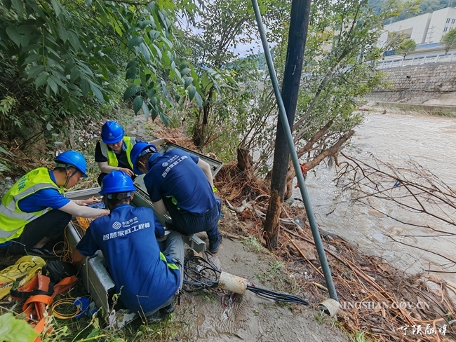 宁陕全力以赴开展灾后重建和生产自救