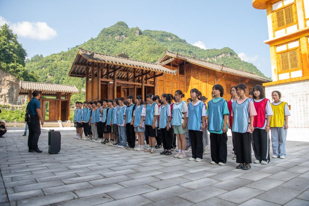 重庆石柱中益乡：回乡青年带领乡村“一起奔跑”