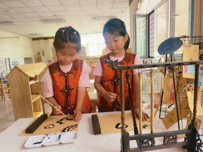 内蒙古鄂尔多斯市东胜区：“开学第一课” 培育铸牢中华民族共同体意识“金种子”