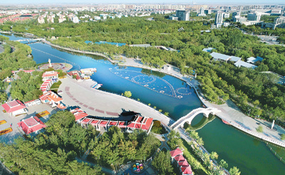 一座“油城”的绿色转型（绿色转型新图景）