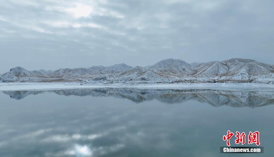 青海都兰：雪景绘丹青