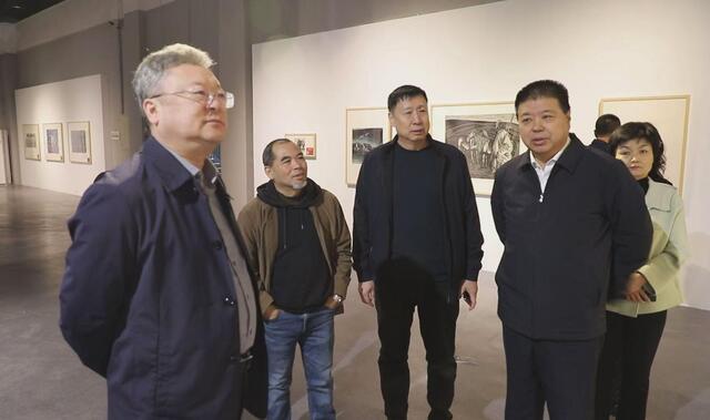 北疆文化神州行丨“铸牢中华民族共同体意识”哲里木版画全国巡展（长沙站）开展