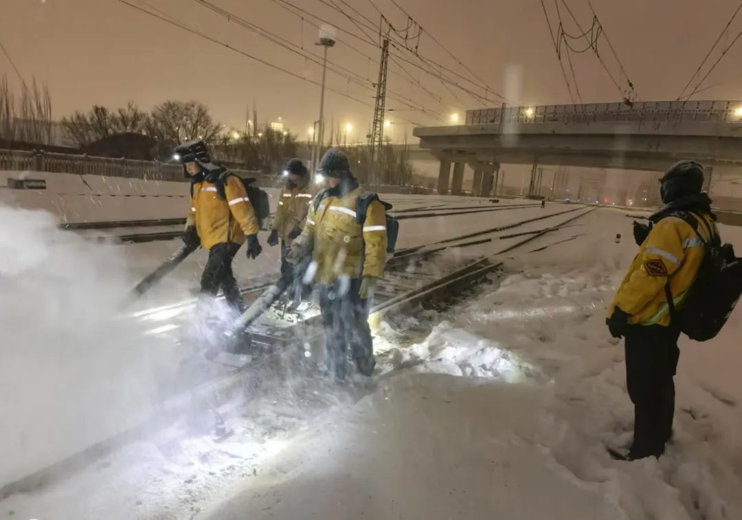 风雪“上线”，我们在线！