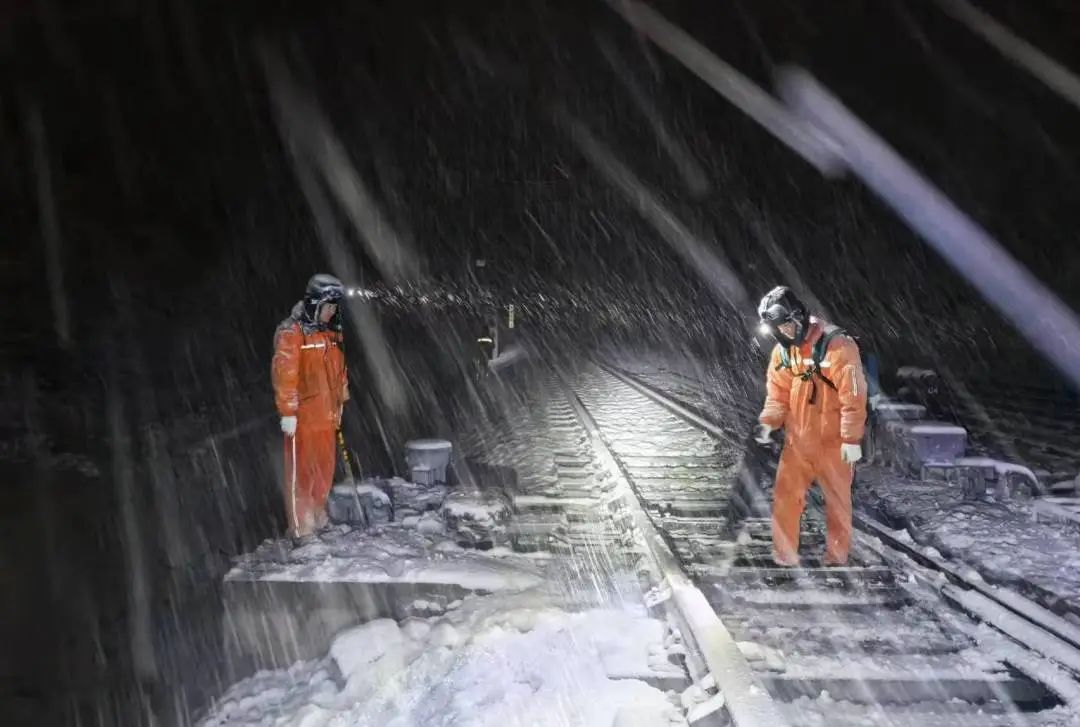 风雪“上线”，我们在线！