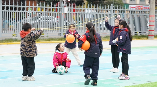 成都青羊：拥抱自由 让孩子们动起来、玩起来、乐起来