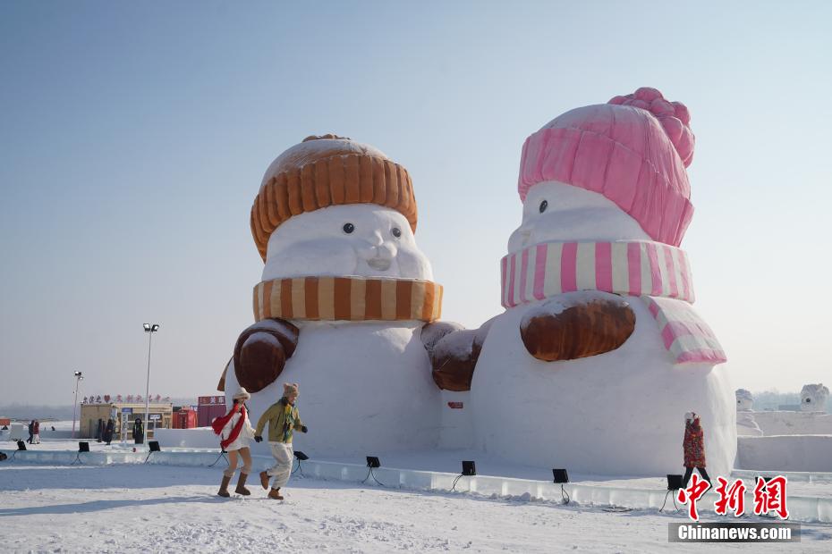 哈尔滨“雪人军团”持续添新丁