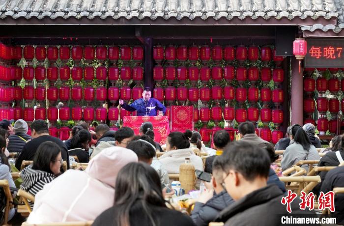 探访成都百年茶社——鹤鸣茶社