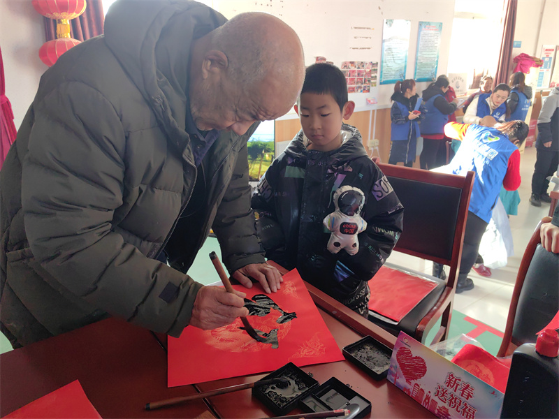 北京市延庆区沈家营镇服务大集增年味