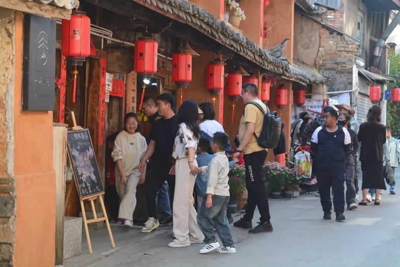 云南思茅老街年味浓 最是一城好风景