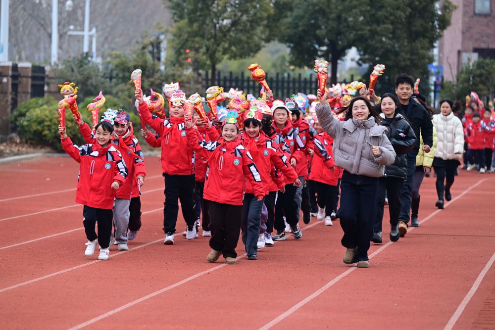 追光 | 新学期来了！体育活动怎么这么热？