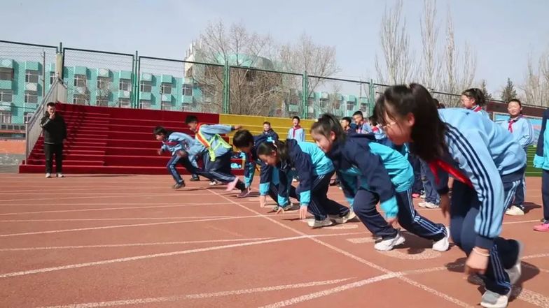 内蒙古鄂尔多斯市东胜区全面落实中小学生每天2小时综合体育活动