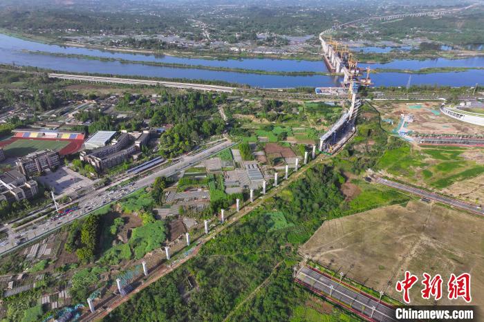 四川：市域（郊）铁路成眉线（S5）工程建设加快推进