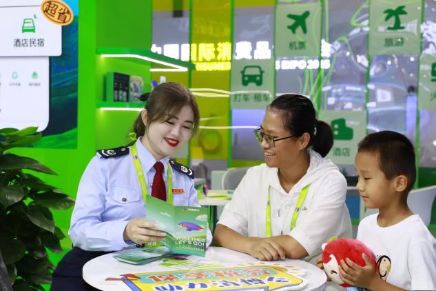 添彩消博会：海南各市县税务局“点靓”税费服务风景线